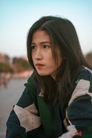 avt